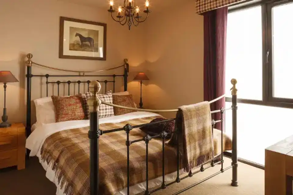 Kestrel interior bedroom